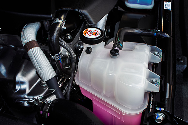 Is Using Water Instead of Antifreeze in Hot Weather Safe? | Guthrie's Auto Service